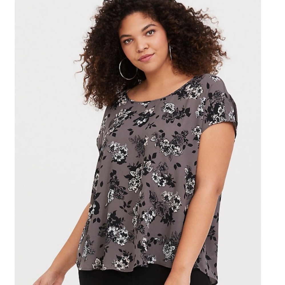 Grey floral cage back Georgette top